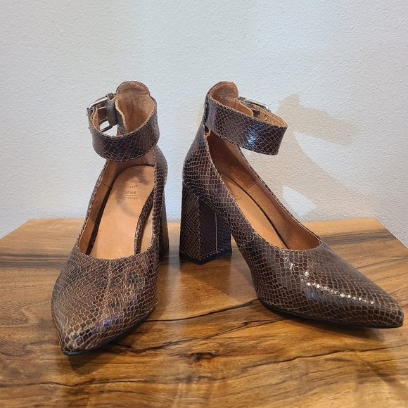 Shoe the Bear Snakeskin Ankle Strap Heels - Picture 1 of 13